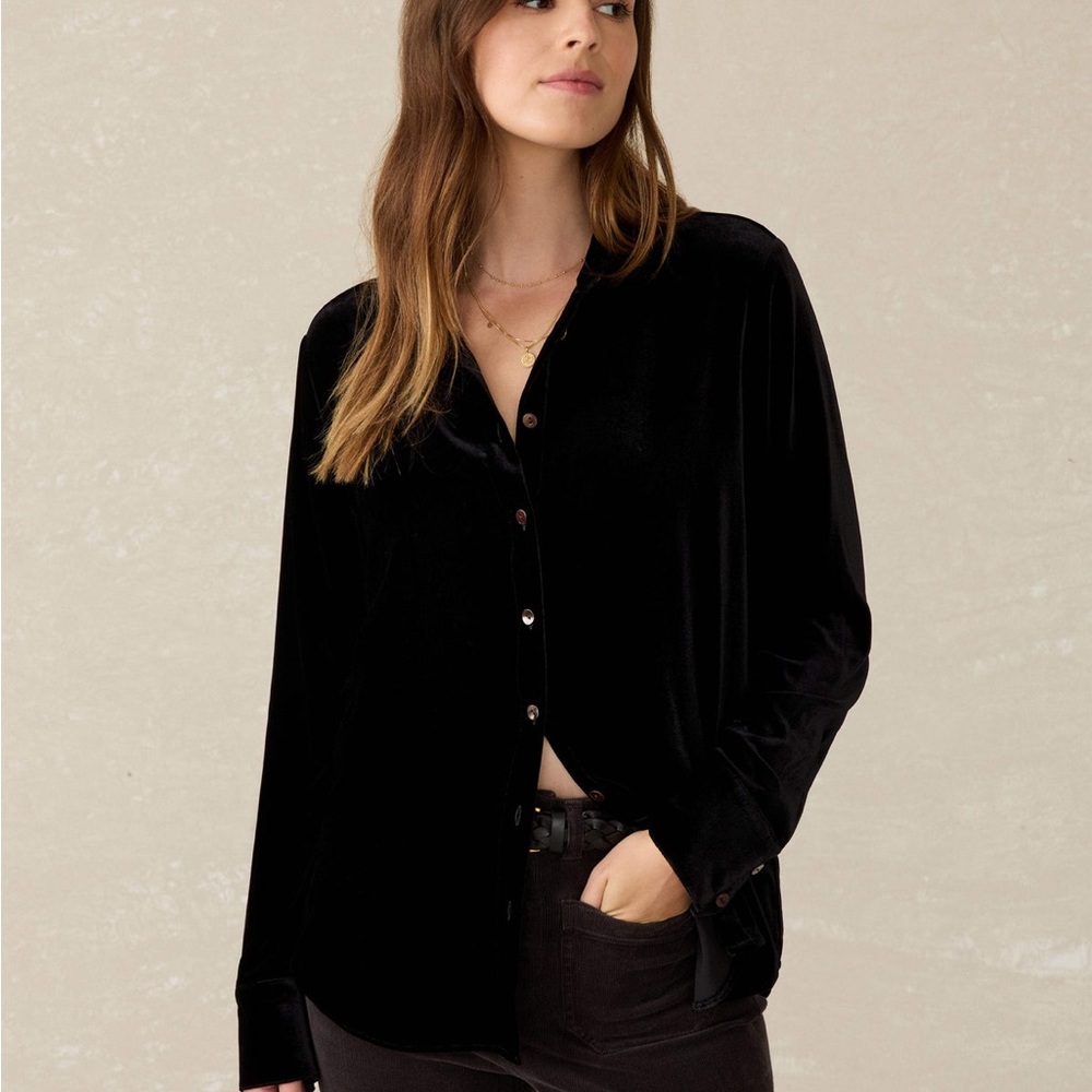 Faherty Luxe Black Velvet Top - Picture 2 of 7